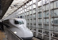 東京駅始発・新幹線のぞみ自由席は座れる？混雑時は品川・新横浜駅は注意